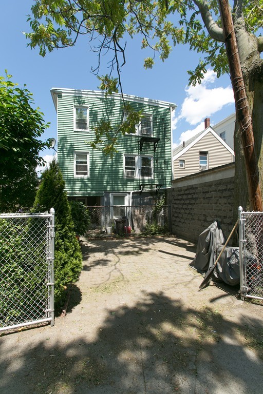 18 Harding Street Cambridge, MA 02141 - Photo 18 of 19 Gallery Image 18