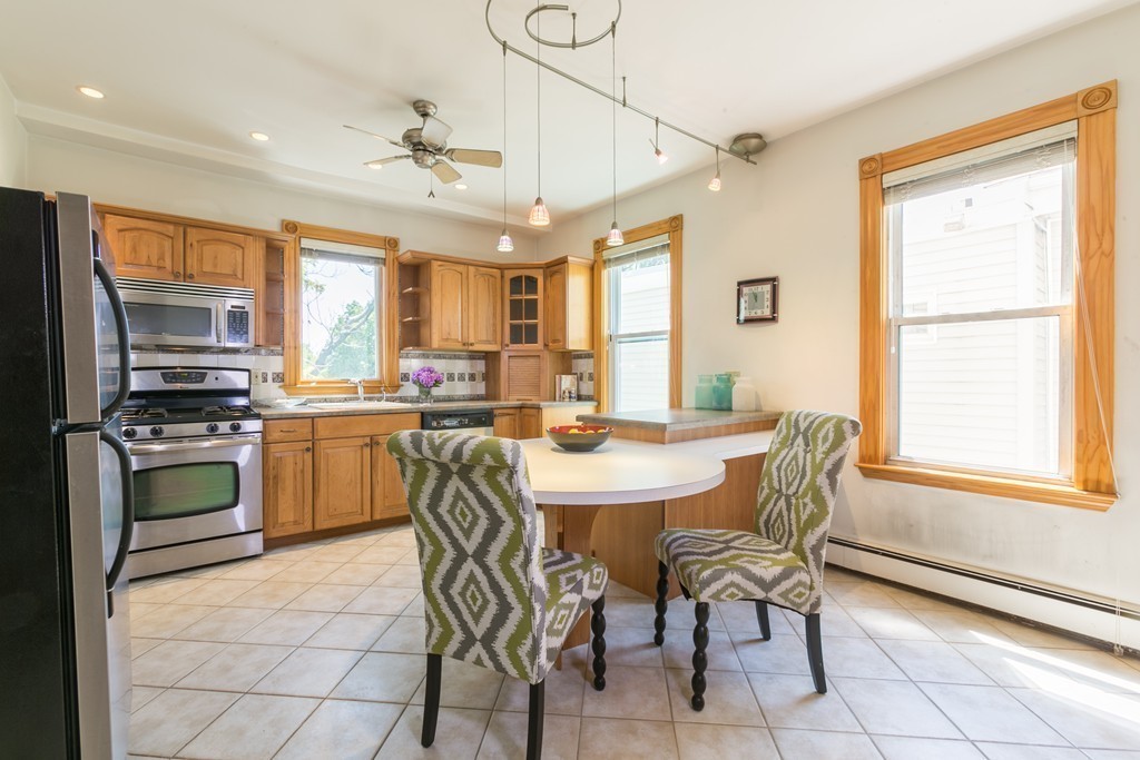 18 Harding Street Cambridge, MA 02141 - Photo 8 of 19 Gallery Image 8