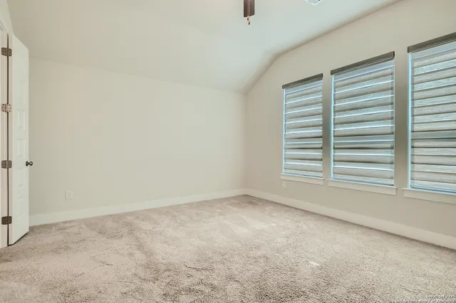 a view of empty room with window