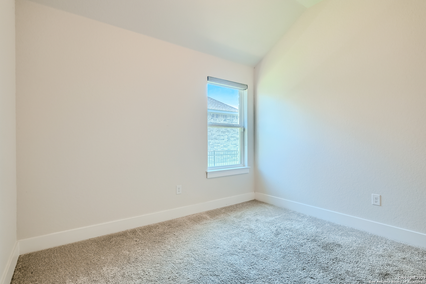 120 Simpatico Boerne, TX 78006 - Photo 20 of 37