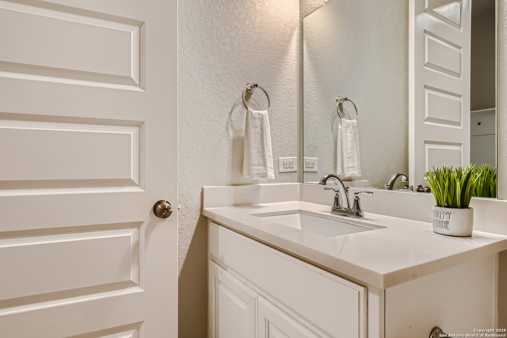 120 Simpatico Boerne, TX 78006 - Photo 23 of 37