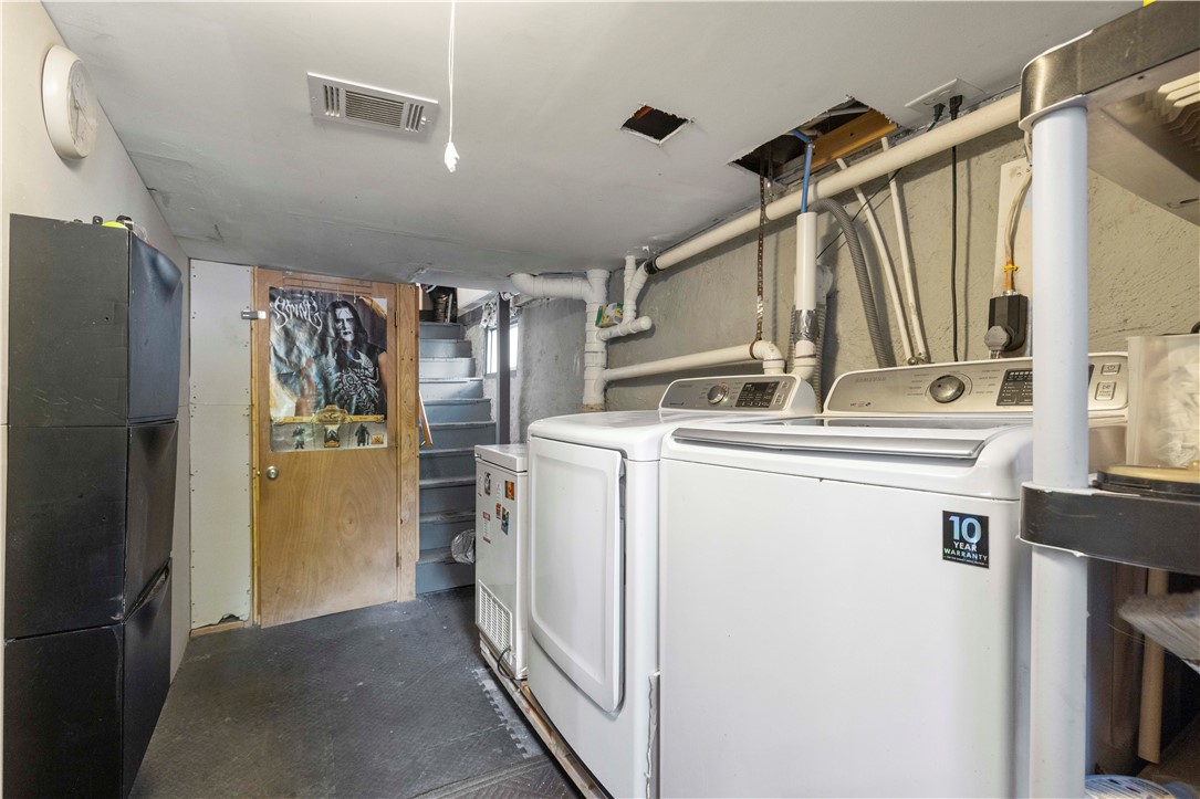 70 Perkins Avenue Cranston, RI 02910 - Photo 32 of 36