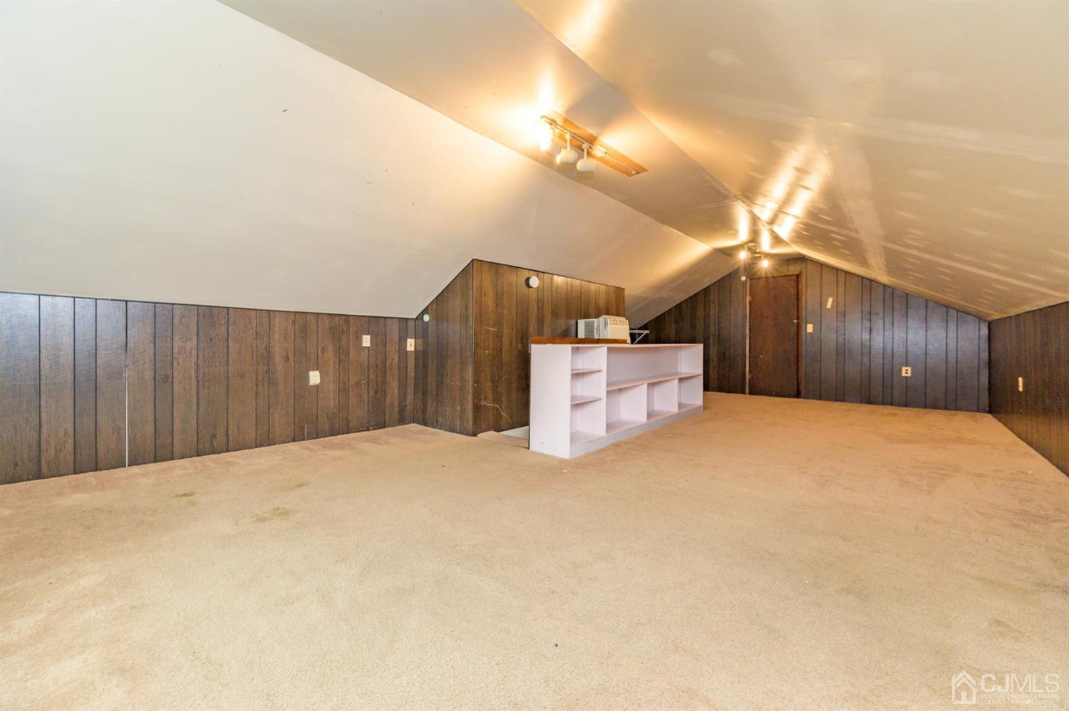 286 Barbertown Point Breeze Road Frenchtown, NJ 08825 - Photo 29 of 36 a view of an empty room