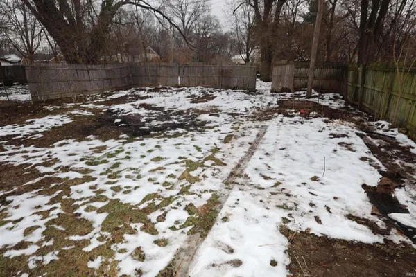 $39,900 | 52078 Forestbrook Avenue, South Bend, IN 46637