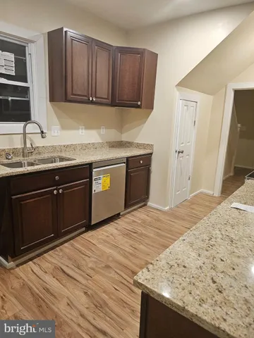 $2,100 | 214 North East Lane, Winchester, VA 22601