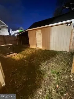 $2,100 | 214 North East Lane, Winchester, VA 22601