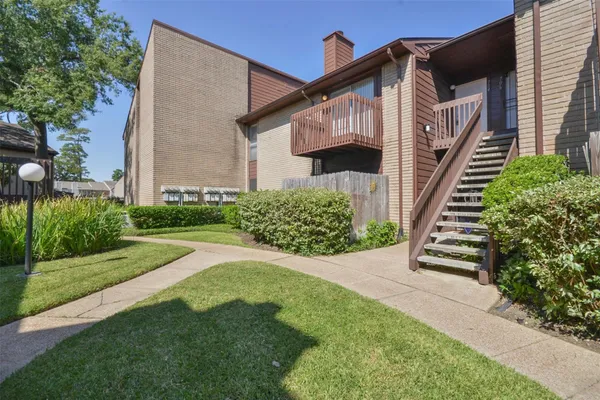 $89,900 | 12905 Woodforest Boulevard, Unit 704, Houston, TX 77015