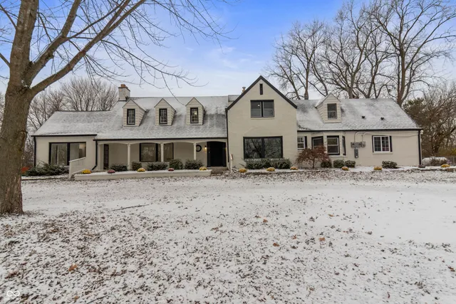 $475,000 | 2600 North Raceway Road, Indianapolis, IN 46234