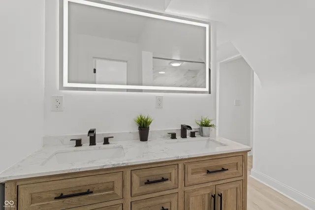 $475,000 | 2600 North Raceway Road, Indianapolis, IN 46234