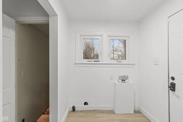 $475,000 | 2600 North Raceway Road, Indianapolis, IN 46234