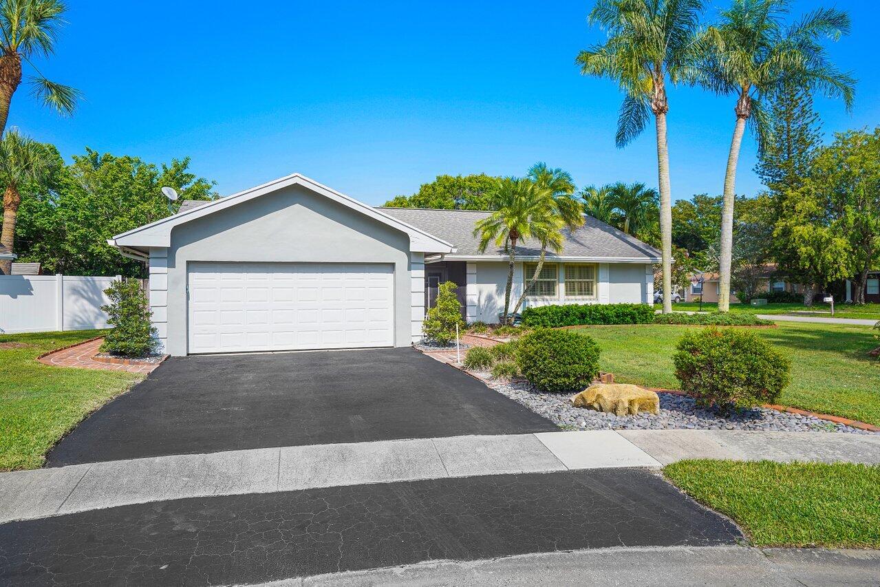9160 Southampton Place Boca Raton, FL 33434 - Photo 27 of 34 002-9160SouthamptonPlace-BocaRaton-FL-33