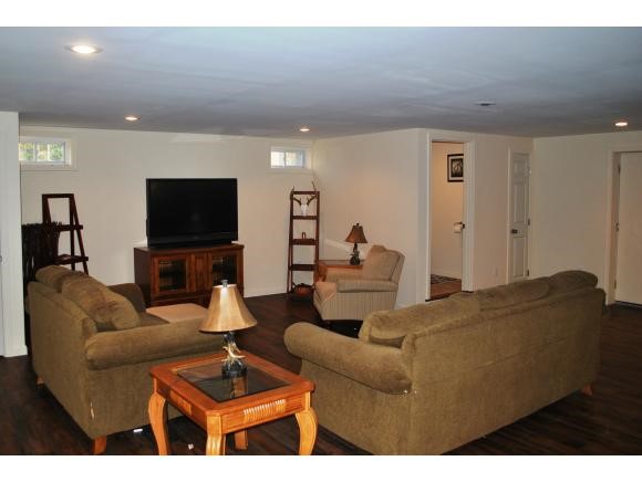 305 Country Club Road, Unit 3 Sanford, ME 04073 - Photo 17 of 35