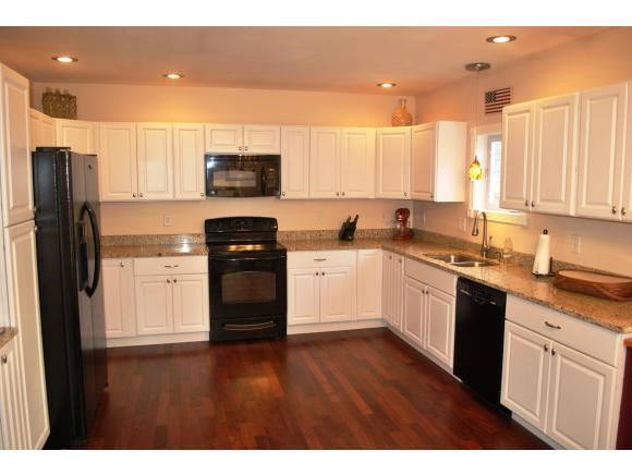 305 Country Club Road, Unit 3 Sanford, ME 04073 - Photo 6 of 35