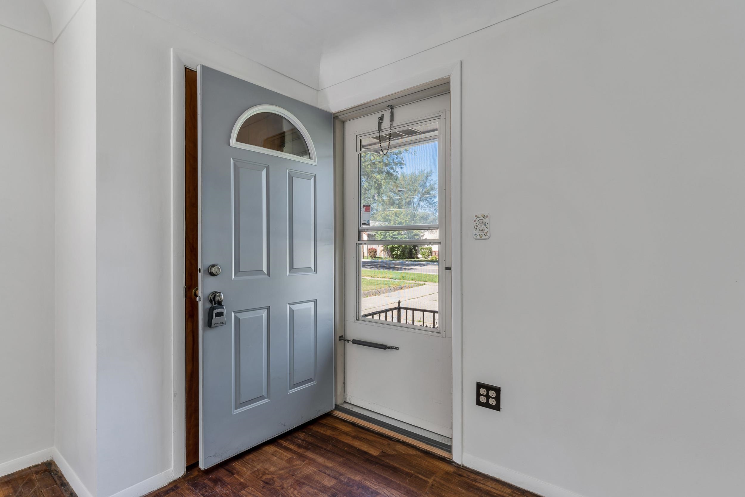 3101 Miller Road Flint, MI 48503 - Photo 13 of 30