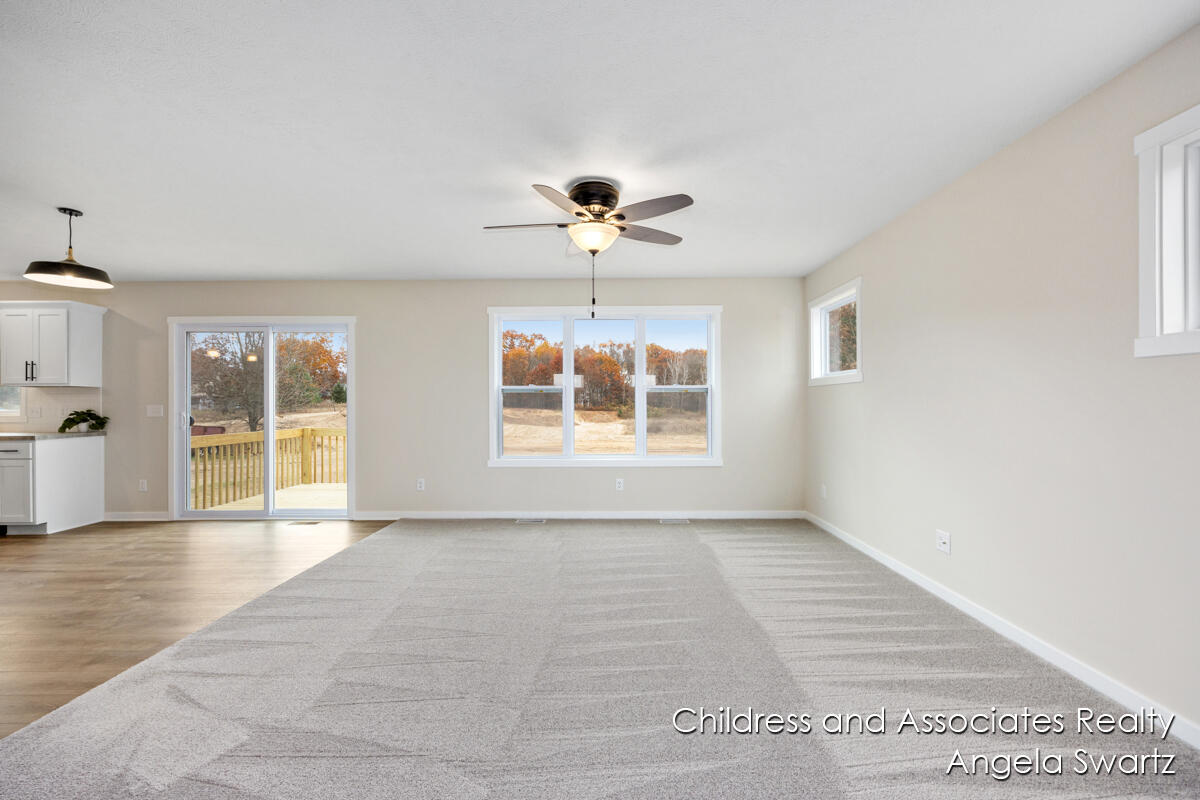 23471 Kendaville Road Pierson, MI 49339 - Photo 12 of 54 IMG_1007