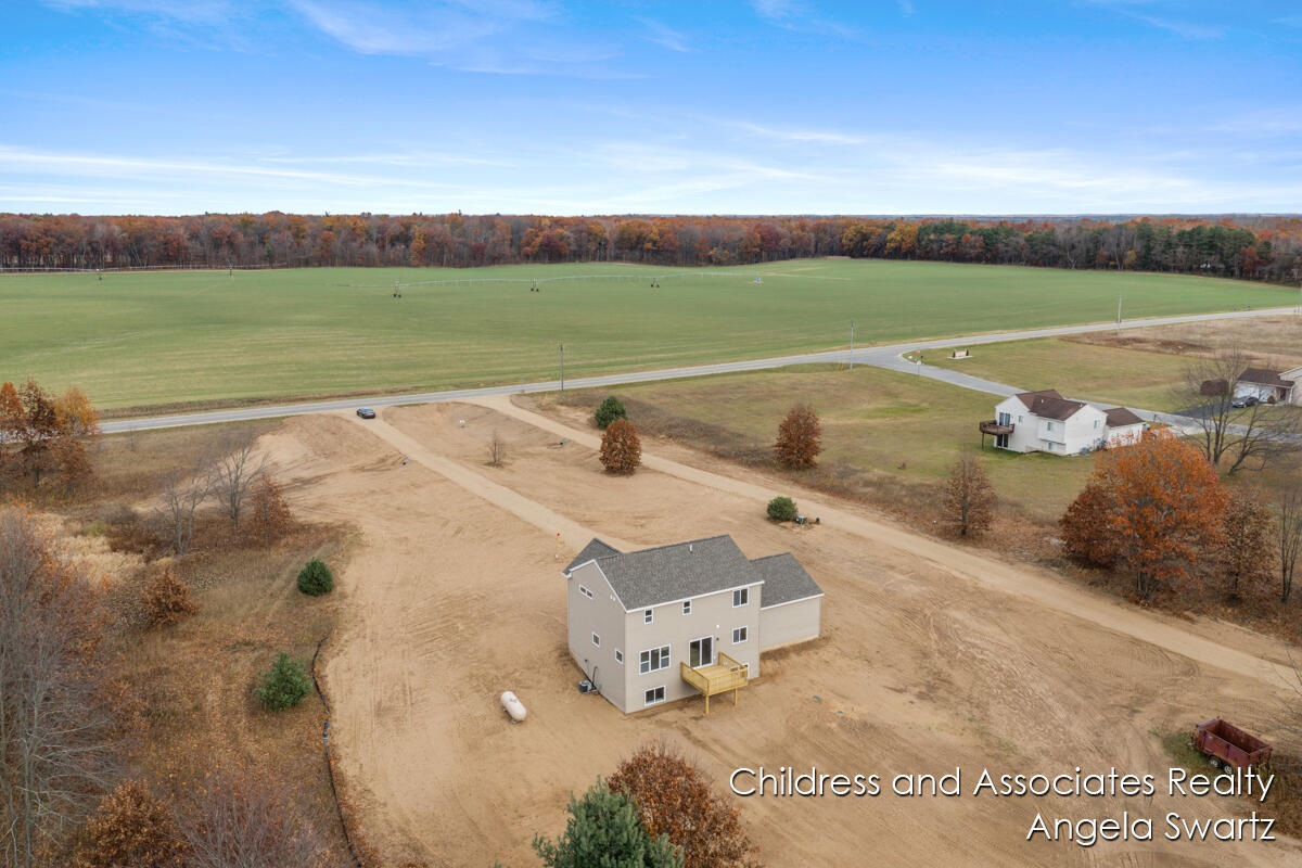 23471 Kendaville Road Pierson, MI 49339 - Photo 53 of 54 IMG_1049
