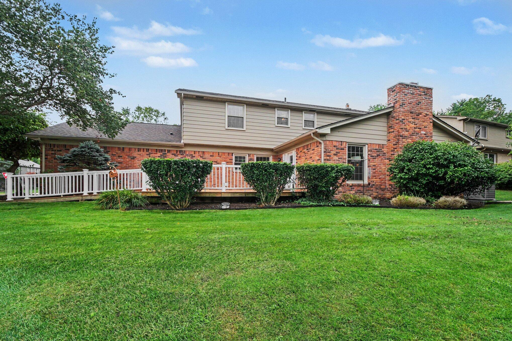 34214 Old Timber Road Farmington, MI 48331 - Photo 32 of 36 028_file_8282