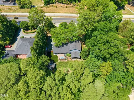 $735,000 | 603 North Estes Drive, Chapel Hill, NC 27514