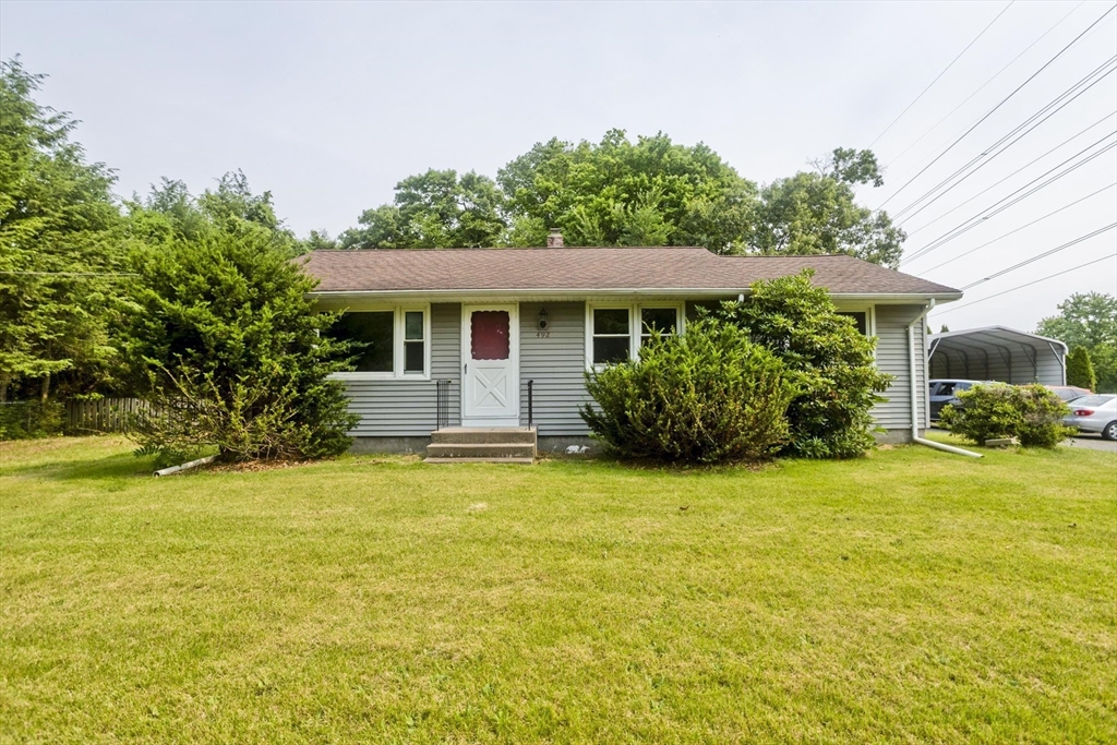 492 Morgan Road West Springfield, MA 01089 - Photo 3 of 31