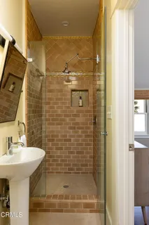 $2,695,000 | 1030 Adelaine Avenue, South Pasadena, CA 91030