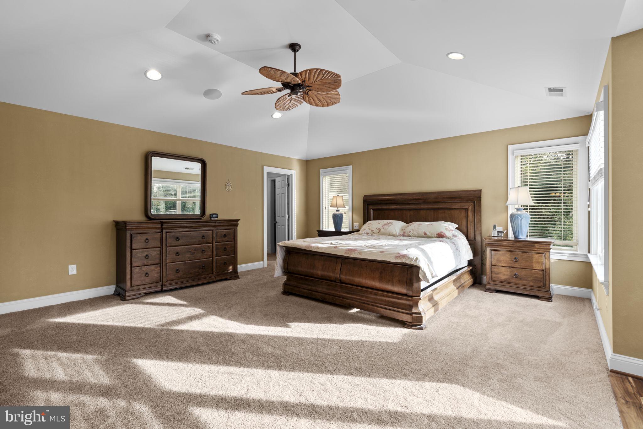370 Eagle Hill Road Pasadena, MD 21122 - Photo 40 of 118 Primary Bedroom