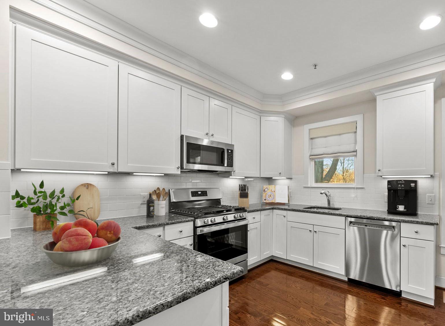 2856 Chancellor's Way Northeast Washington, DC 20017 - Photo 5 of 25