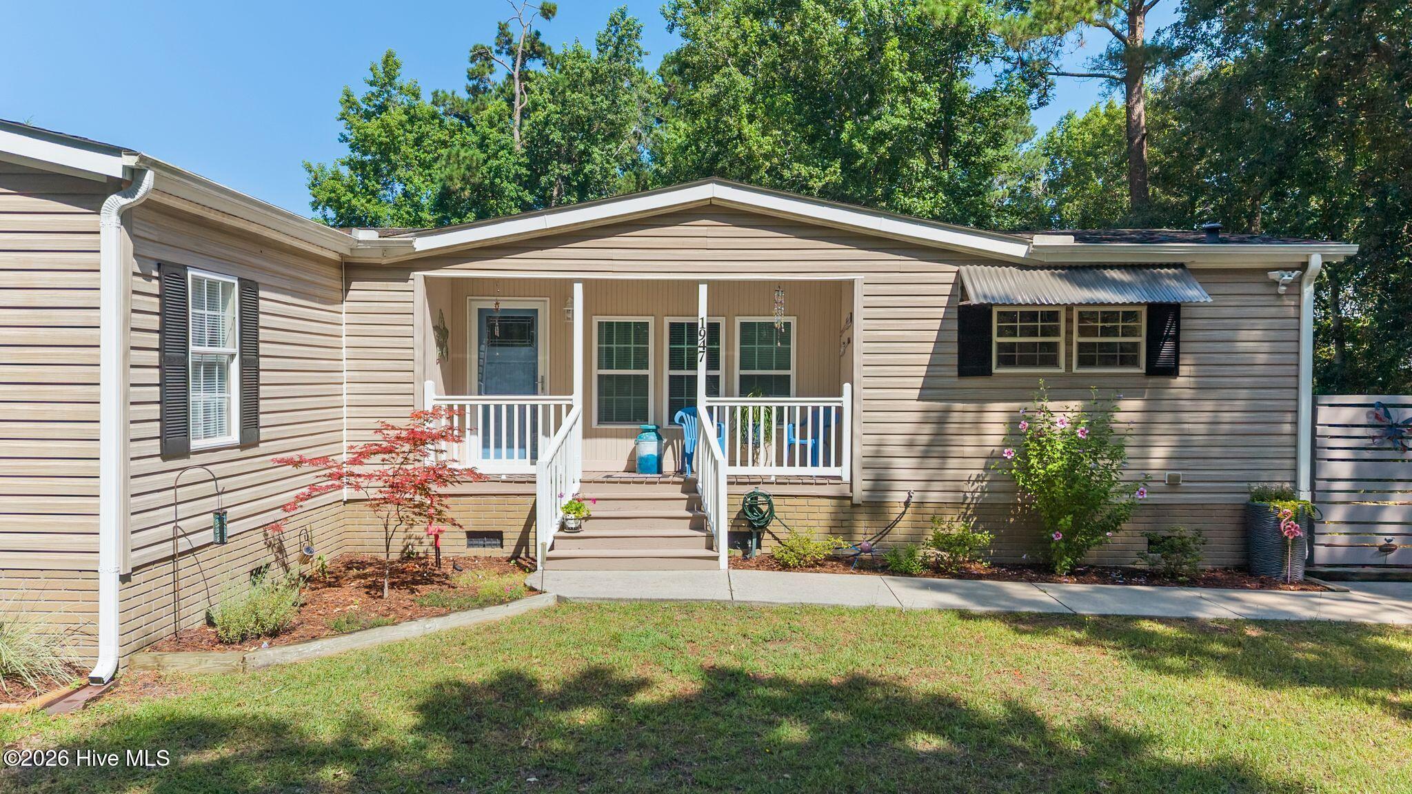 1947 Sloop Point Loop Road Hampstead, NC 28443 - Photo 11 of 84