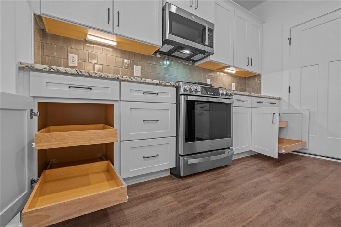 202 Leisure Lane Anderson, SC 29621 - Photo 7 of 38