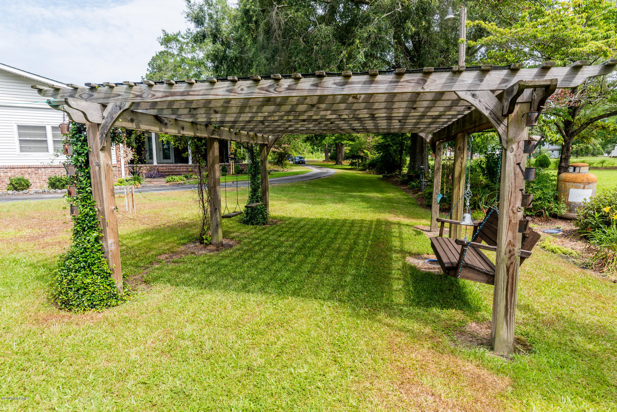 215 Clarks Road New Bern, NC 28562 - Photo 4 of 57 REL_3086