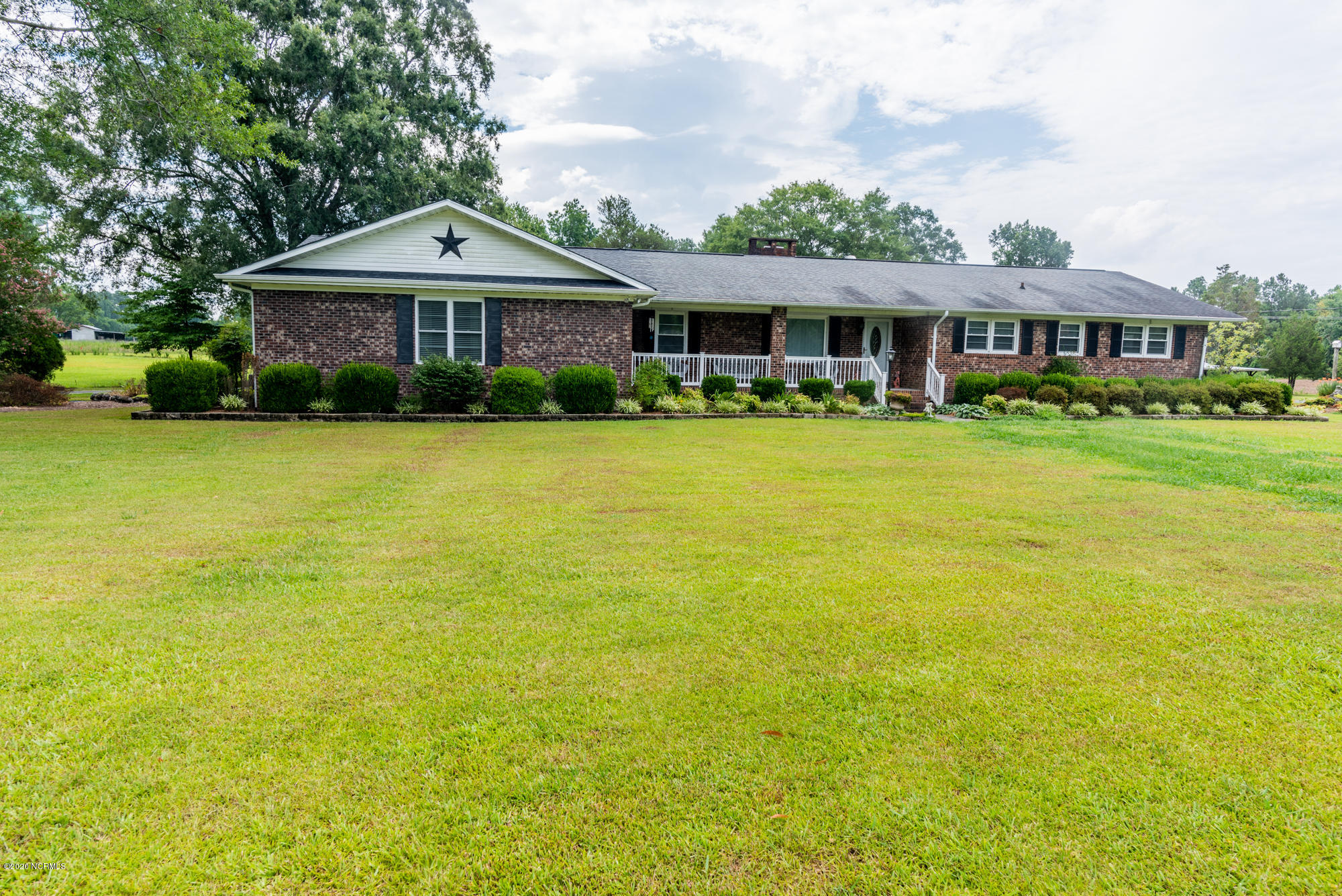 215 Clarks Road New Bern, NC 28562 - Photo 50 of 57 front