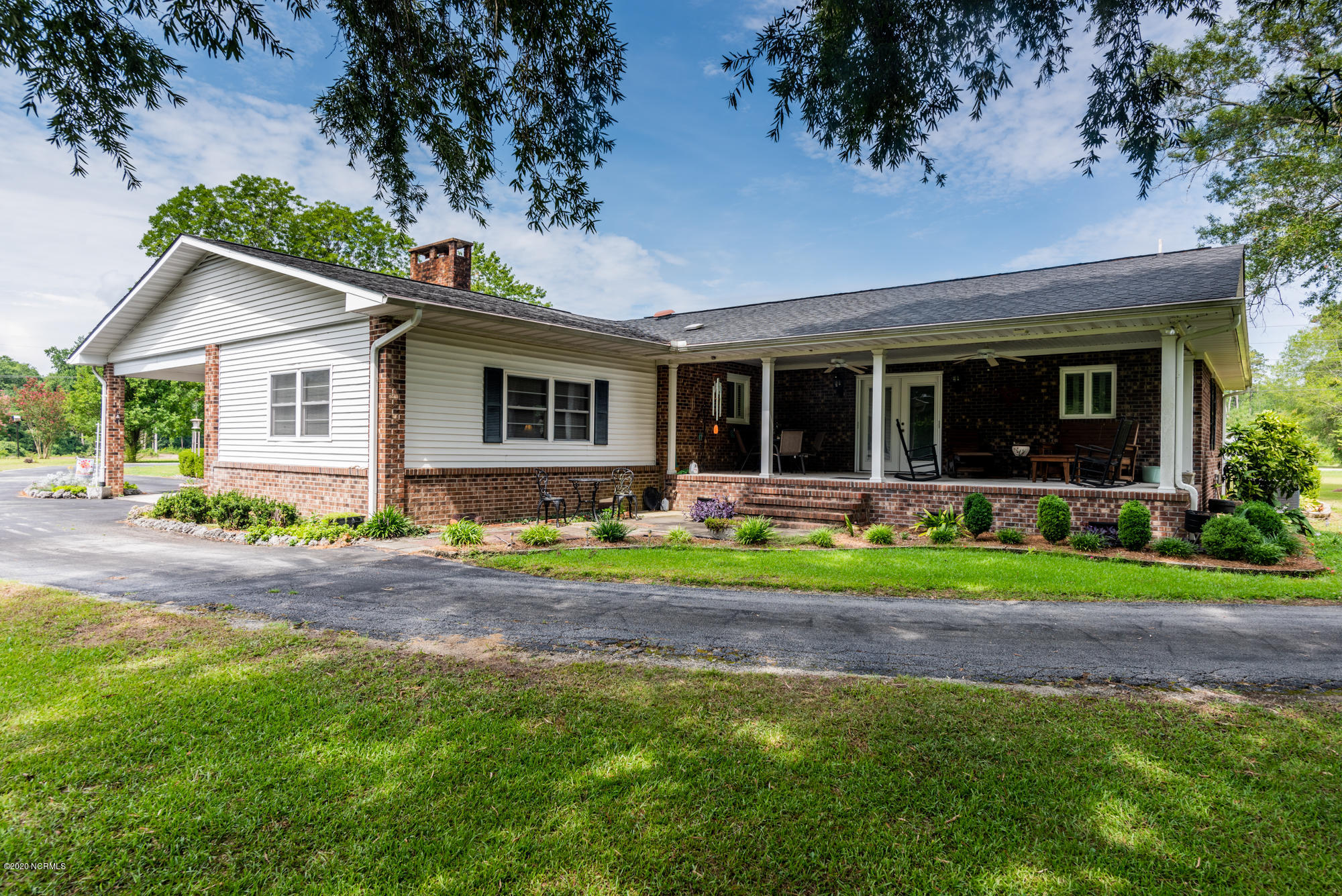 215 Clarks Road New Bern, NC 28562 - Photo 5 of 57 REL_3087