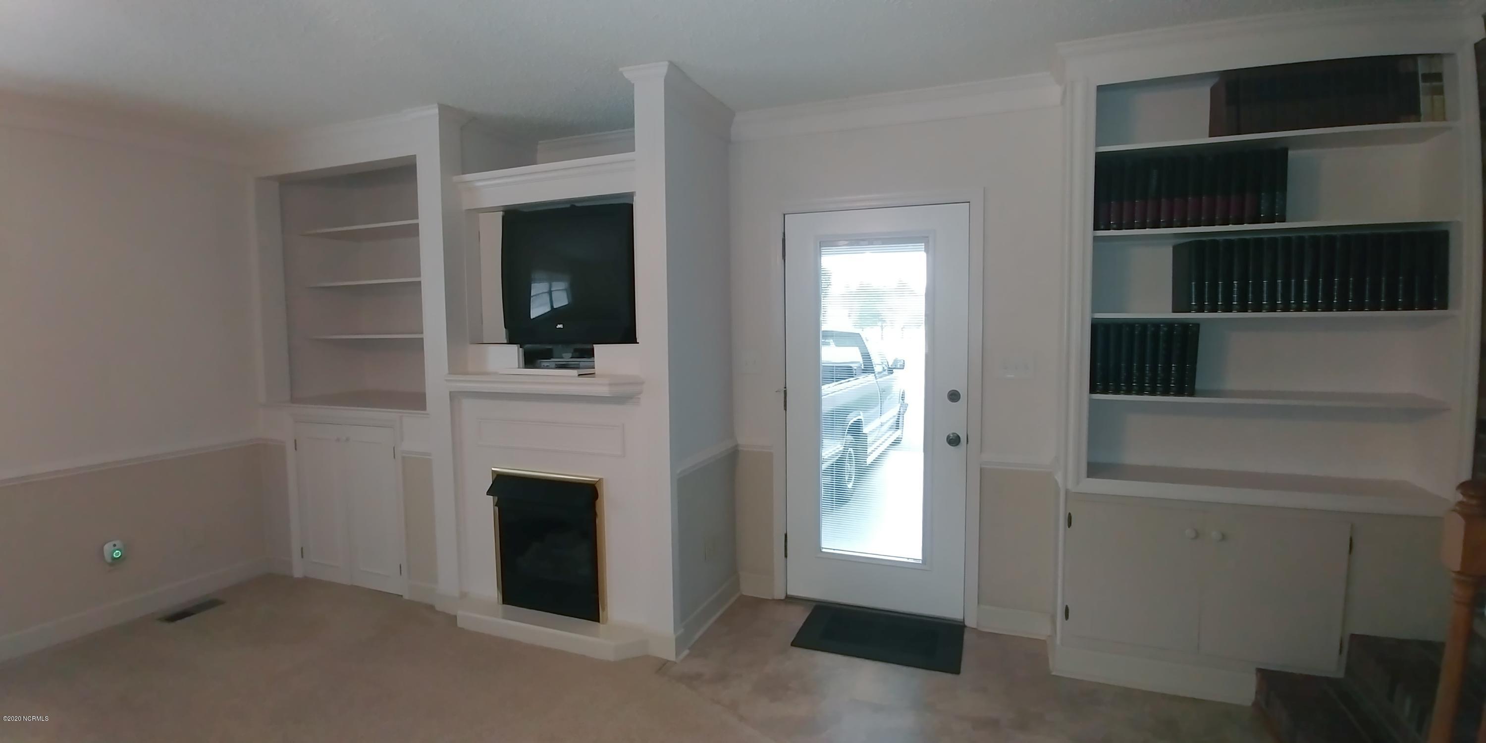 215 Clarks Road New Bern, NC 28562 - Photo 9 of 57 0208201515a