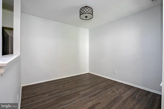 $2,100 | 428 Durham Court, West Deptford, NJ 08051