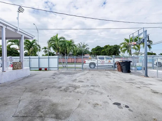 $749,000 | 201 East 44th Street, Hialeah, FL 33013
