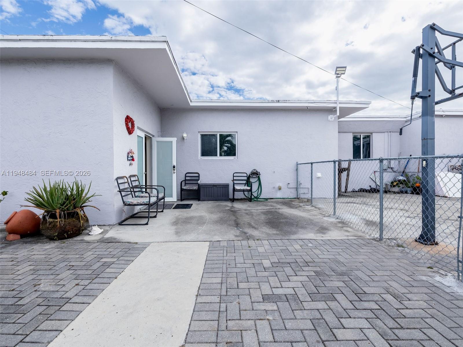 201 East 44th Street Hialeah, FL 33013 - Photo 29 of 39