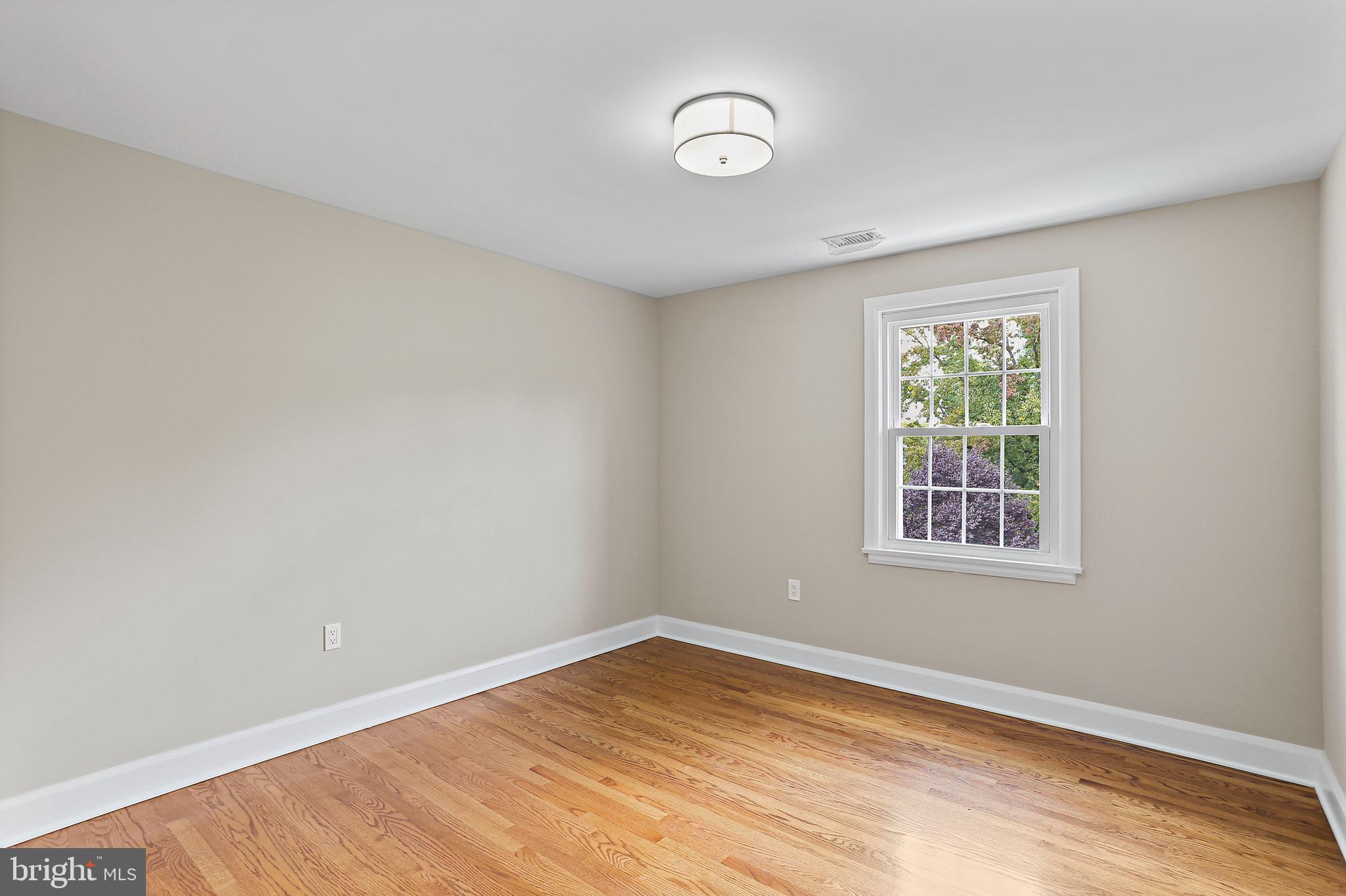 619 Stone Barn Road Towson, MD 21286 - Photo 14 of 58 hall bedroom
