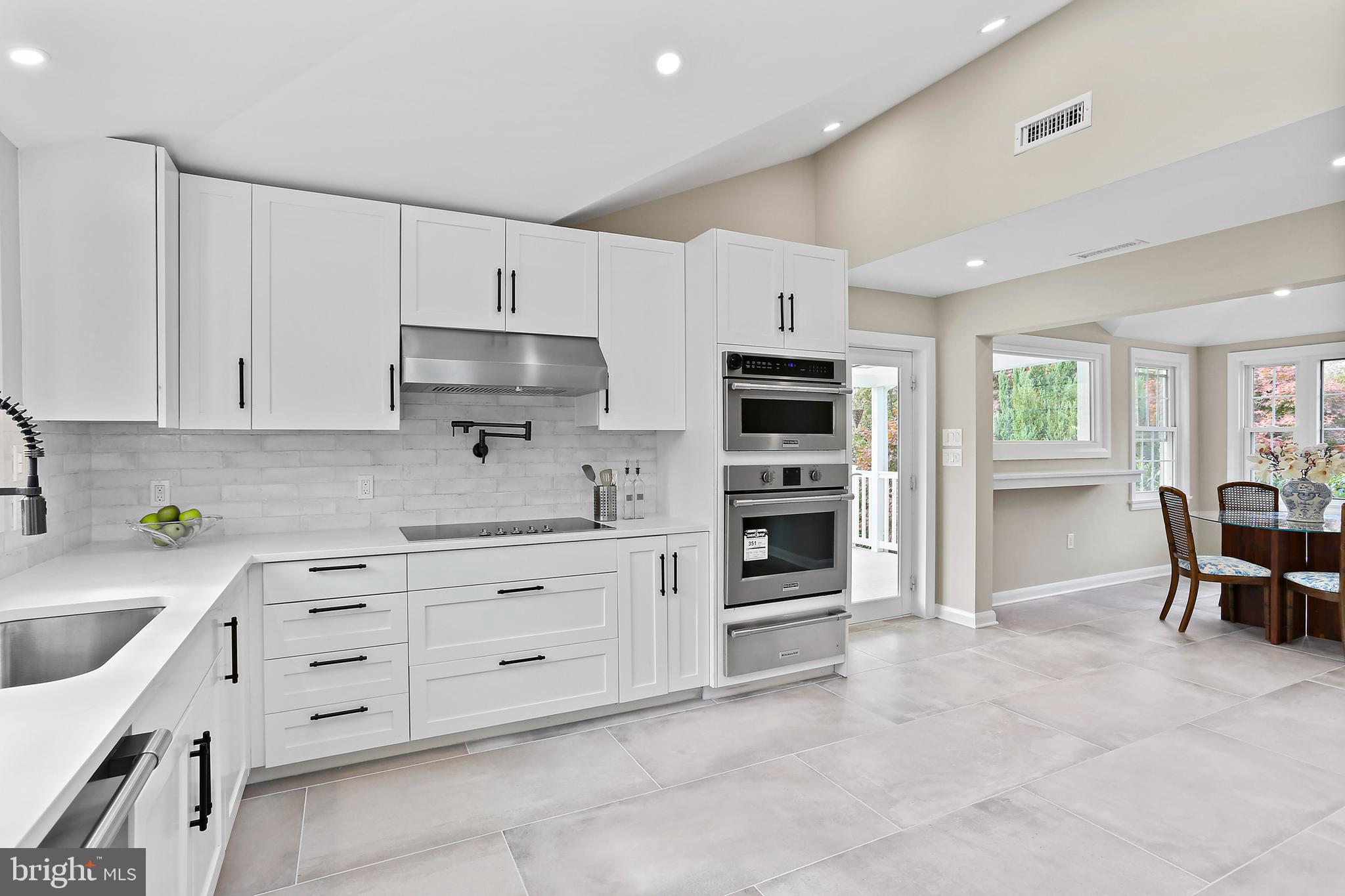 619 Stone Barn Road Towson, MD 21286 - Photo 2 of 58 gourmet kitchen