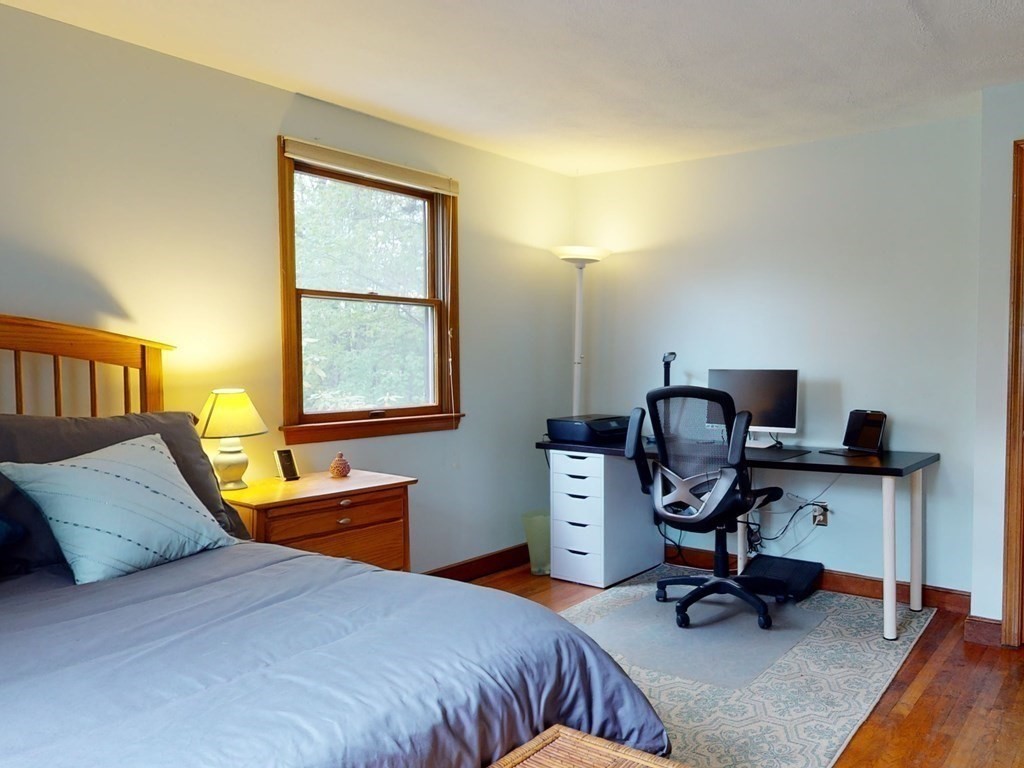 7 Woodfall Road Medfield, MA 02052 - Photo 21 of 38