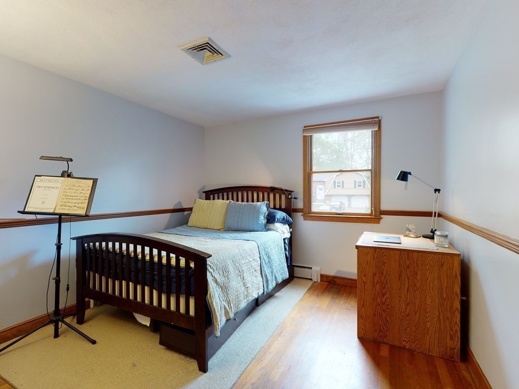 7 Woodfall Road Medfield, MA 02052 - Photo 22 of 38