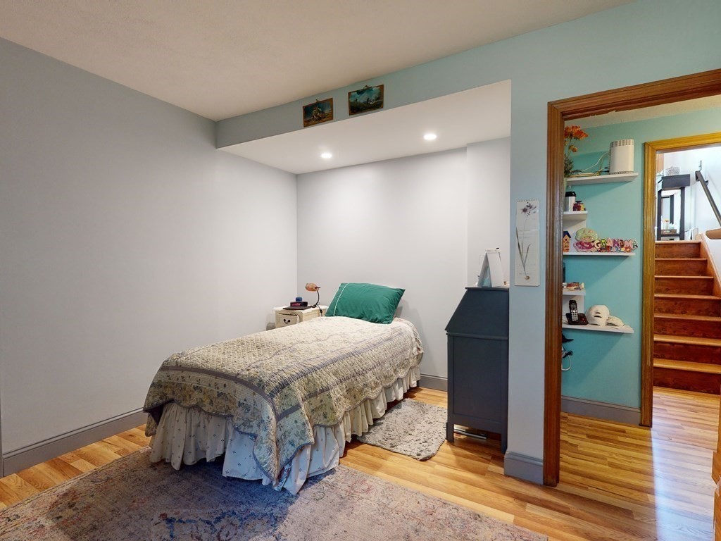 7 Woodfall Road Medfield, MA 02052 - Photo 27 of 38