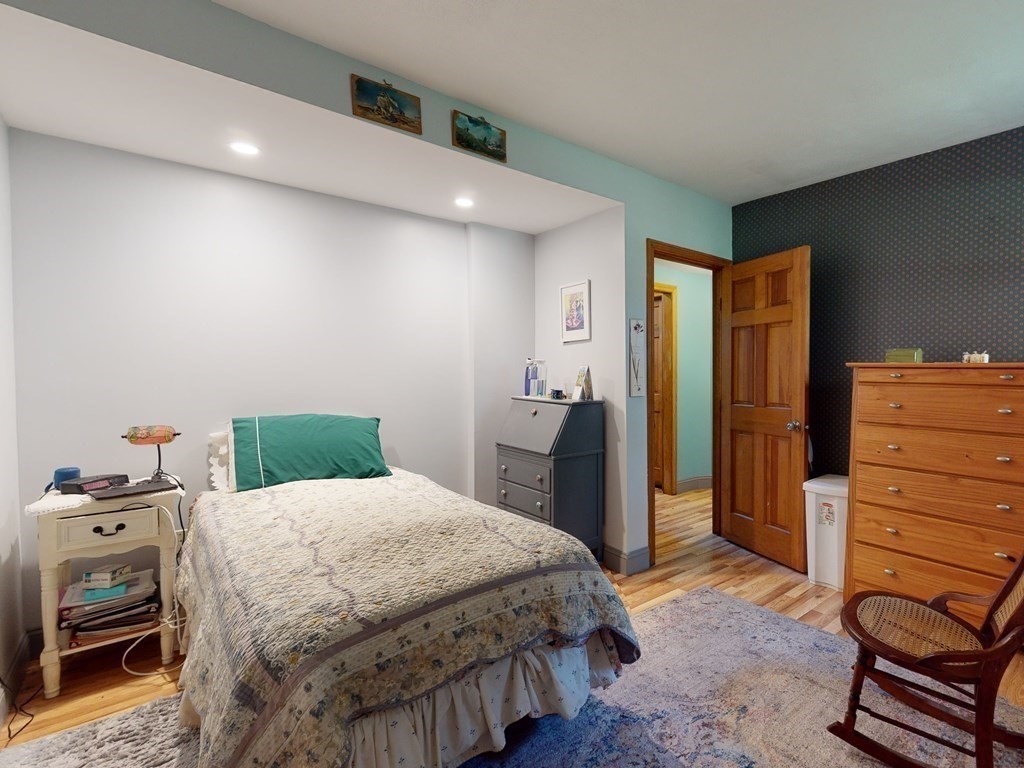 7 Woodfall Road Medfield, MA 02052 - Photo 28 of 38