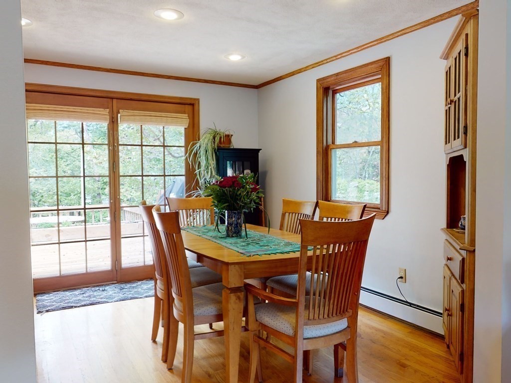 7 Woodfall Road Medfield, MA 02052 - Photo 9 of 38