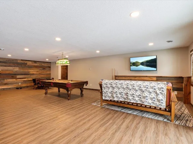 $1,500,000 | 27543 300th Place, Aitkin, MN 56431