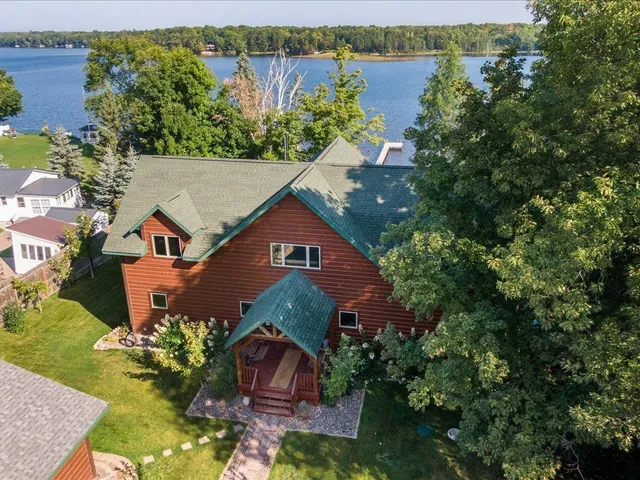$1,500,000 | 27543 300th Place, Aitkin, MN 56431