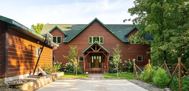 $1,500,000 | 27543 300th Place, Aitkin, MN 56431