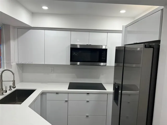 $1,900 | 8215 Southwest 152nd Avenue, Unit G415, Miami, FL 33193