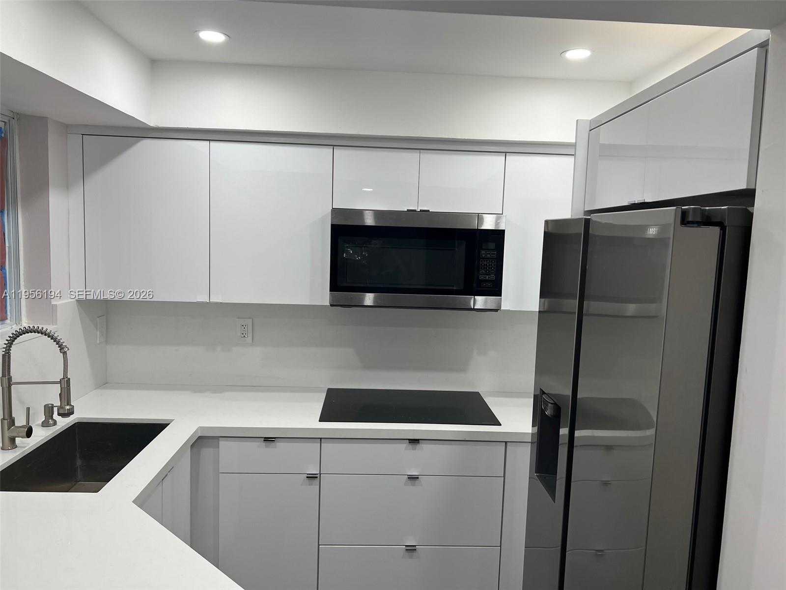 8215 Southwest 152nd Avenue, Unit G415 Miami, FL 33193 - Photo 3 of 7