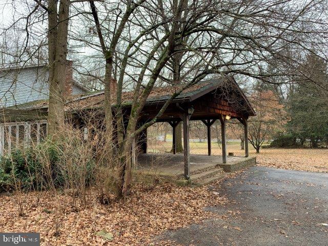 253 Spring Hollow Road Phoenixville, PA 19460 - Photo 2 of 32
