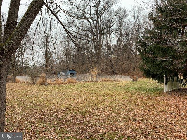 253 Spring Hollow Road Phoenixville, PA 19460 - Photo 11 of 32