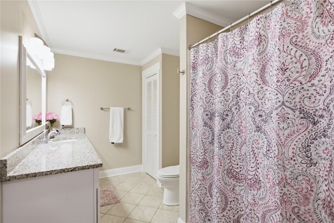 607 West Quincy Road Seneca, SC 29678 - Photo 11 of 38